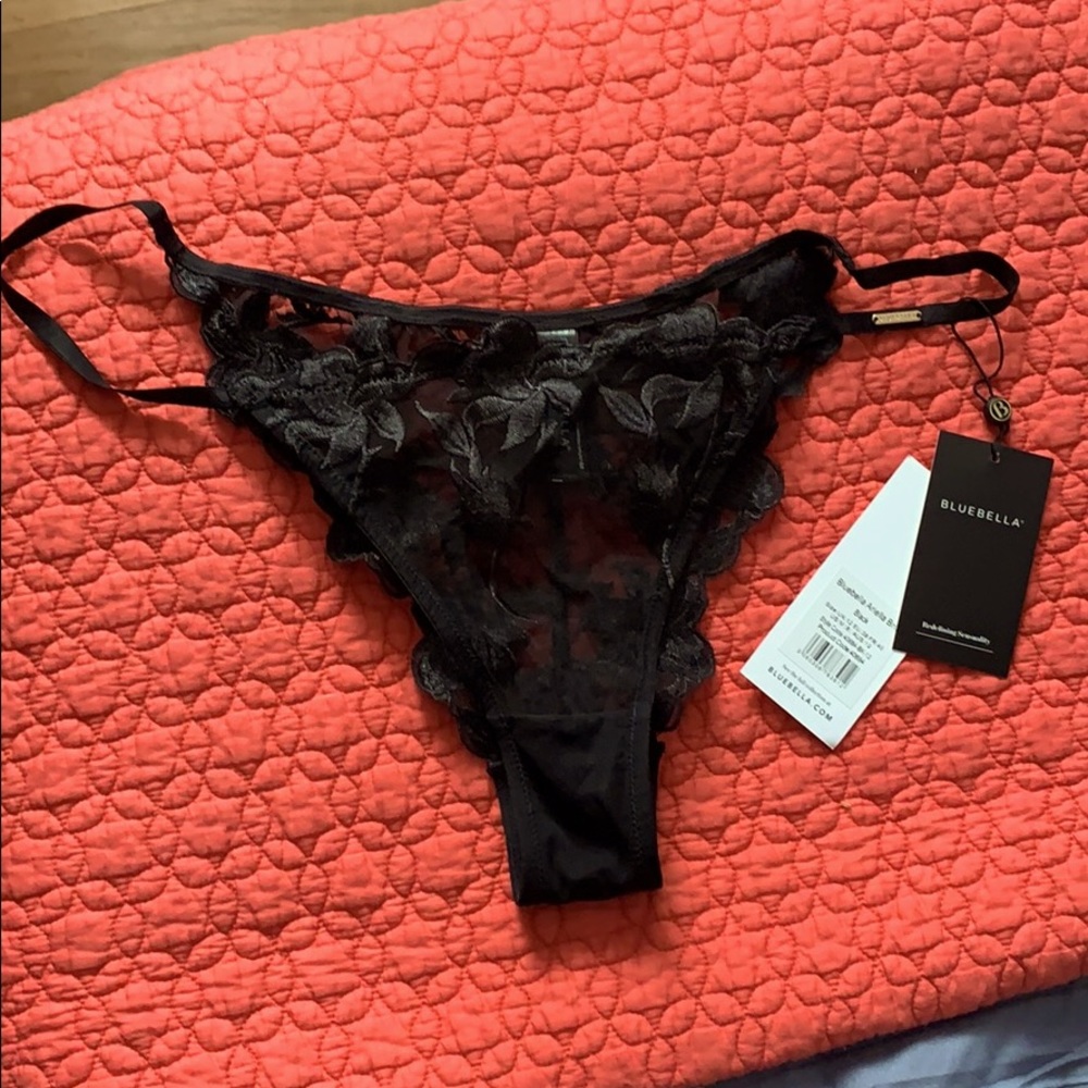 NWT! Bluebella Arielle Brief black US M (8)